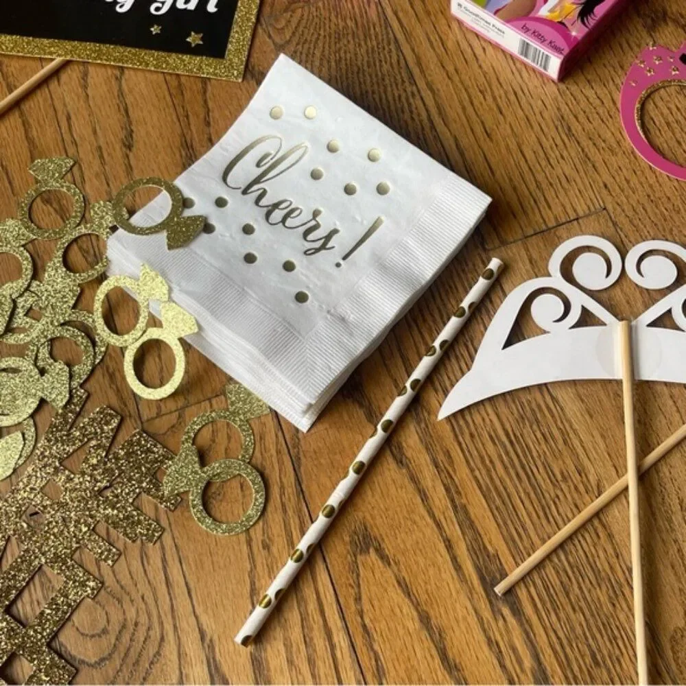 Bachelorette Party Decorations & Photo Booth Props Lot Drunk In Love Banner